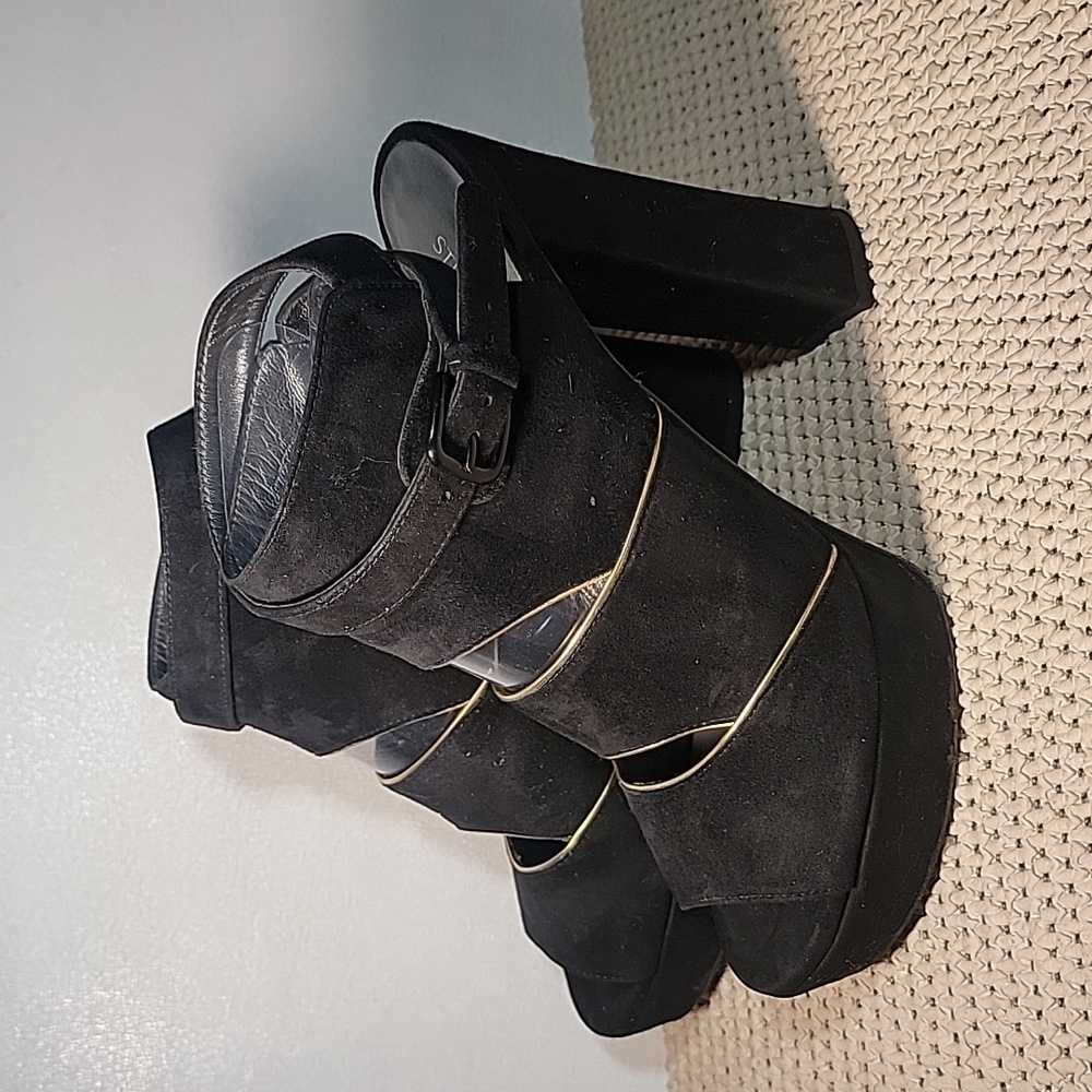 Stuart Weitzman Heels
